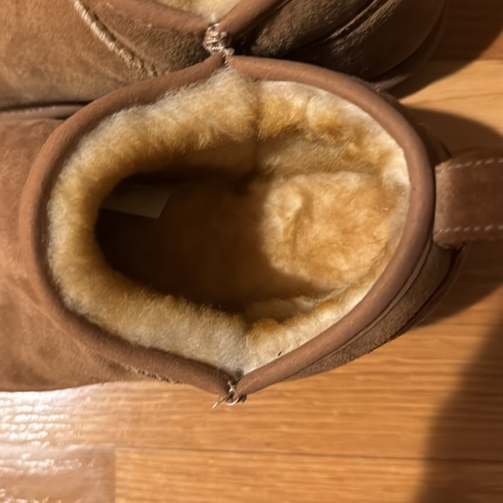 Like New L.L. Bean Slippers - Picture 2 of 6